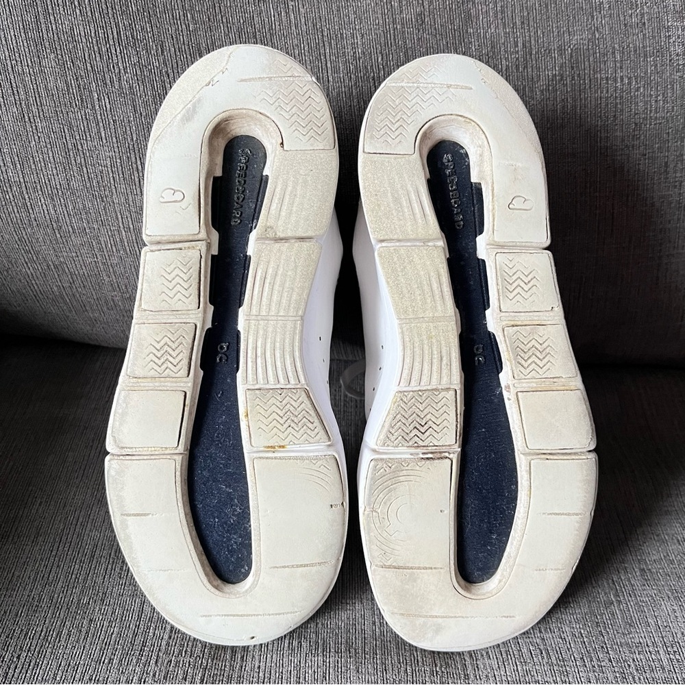 On Cloud The Roger Advantage Unisex Sneaker Sz 7.5 Tennis Lifestyle Minimalist - Picture 11 of 16